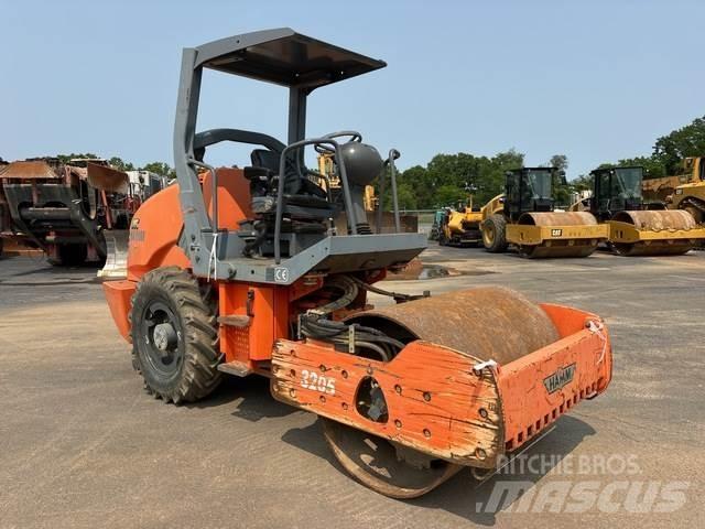 Hamm 3205 싱글 드럼 롤러