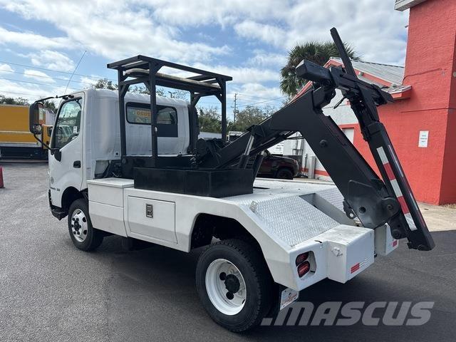 Hino 155 회수 차량