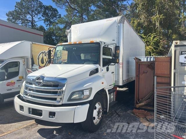 Hino 238 탑차 트럭