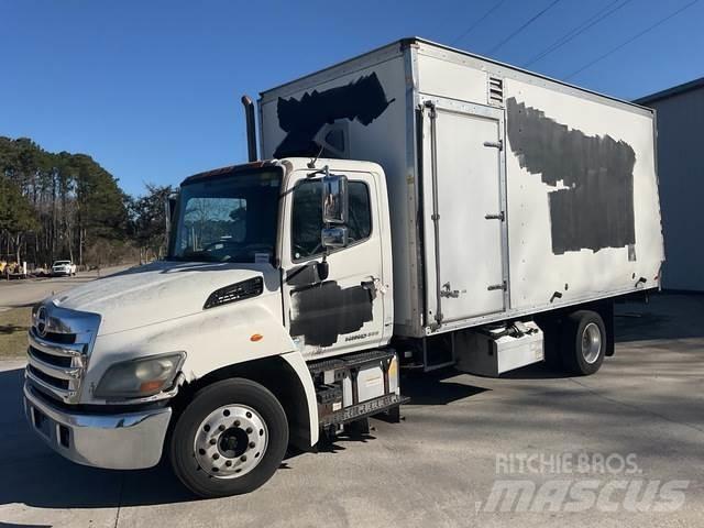Hino 258 탑차 트럭
