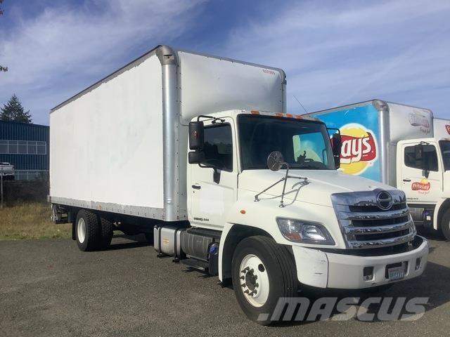 Hino 268 탑차 트럭