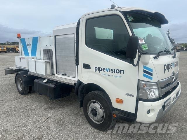 Hino 300 921 급수차