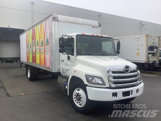 Hino 338 탑차 트럭