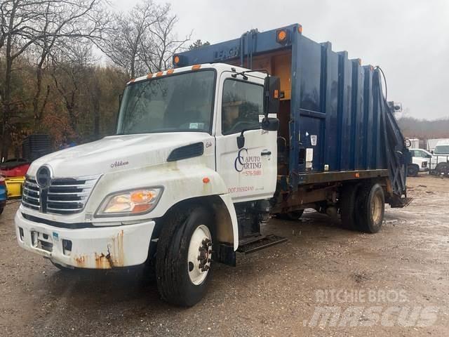 Hino 338 폐기물 수거 트럭
