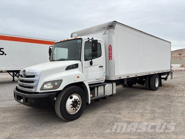 Hino 338 탑차 트럭