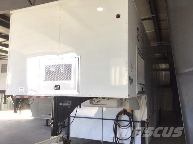  Hitchcock 로우 로더