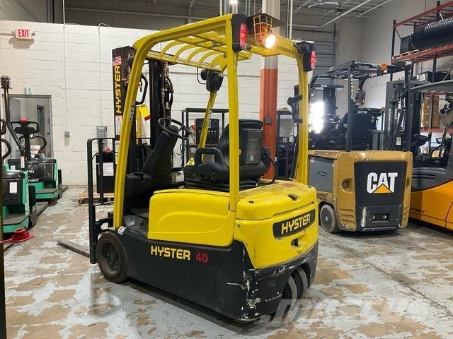 Hyster  전동 지게차