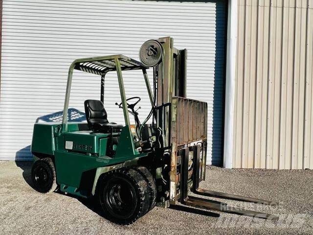 Hyster 60XLM 건설 장비 - 기타