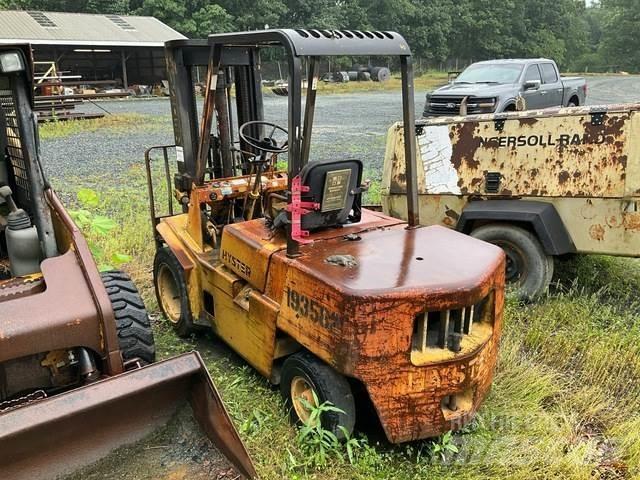 Hyster H68XL 험지용 트럭