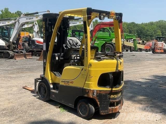 Hyster S40FT 건설 장비 - 기타
