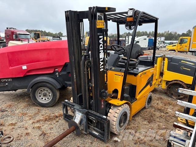 Hyundai 25B-9U 전동 지게차