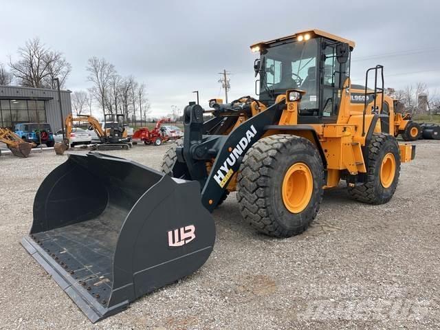 Hyundai HL960A  휠로우더