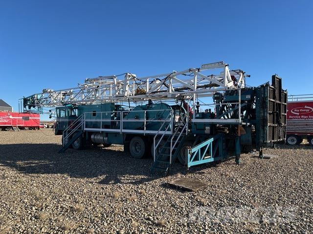  Ideco H35 이동식 드릴 리그 트럭