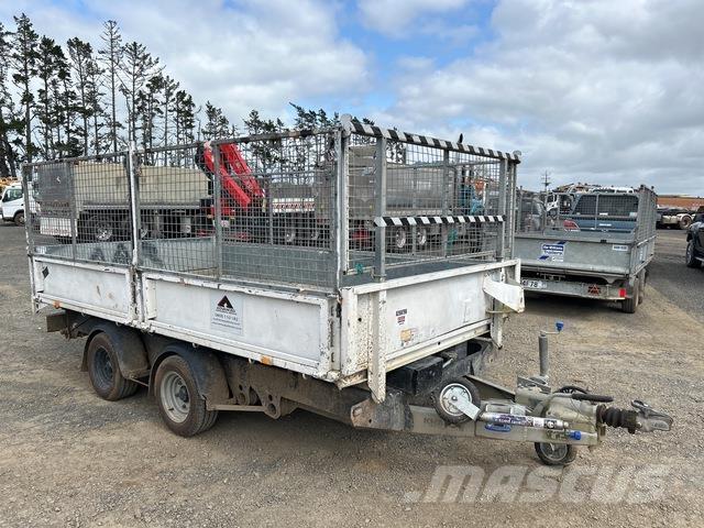 Ifor Williams  차량 운반용 트레일러