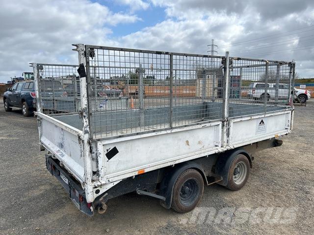 Ifor Williams  차량 운반용 트레일러