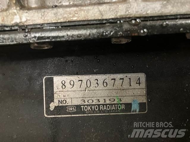 Isuzu C240 엔진