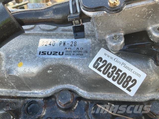 Isuzu C240 엔진