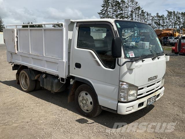 Isuzu ELF 덤프 트럭