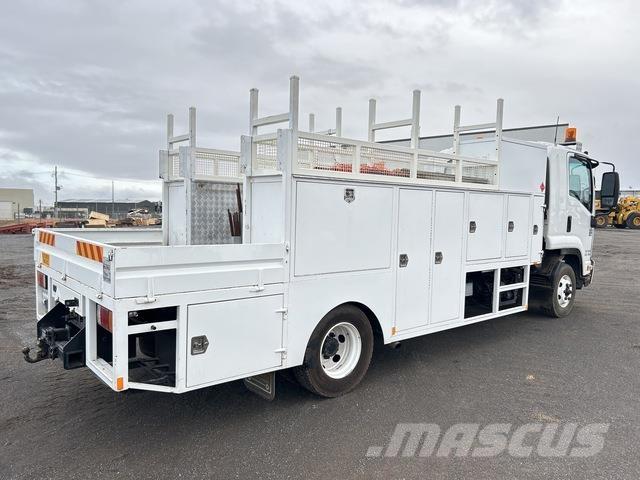 Isuzu FRR 600 회수 차량