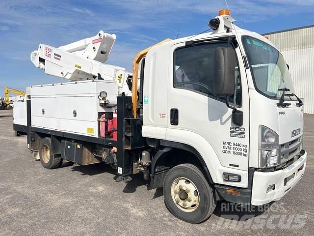 Isuzu FRR600 트럭 탑재 고소작업대