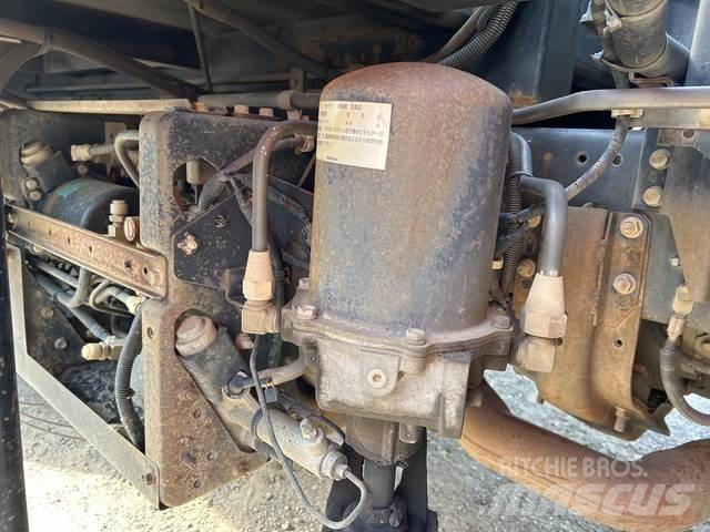 Isuzu FRR600 트럭 탑재 고소작업대