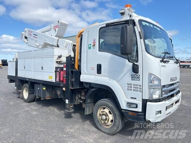 Isuzu FRR600 트럭 탑재 고소작업대