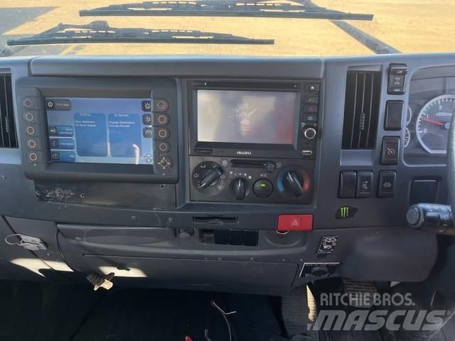 Isuzu FSS550 트럭 탑재 고소작업대