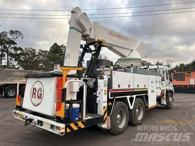 Isuzu FVZ 1400 트럭 탑재 고소작업대