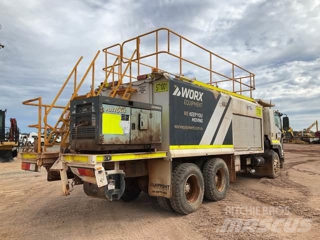 Isuzu FVZ1400 탱커 트럭