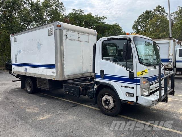 Isuzu NQR 탑차 트럭