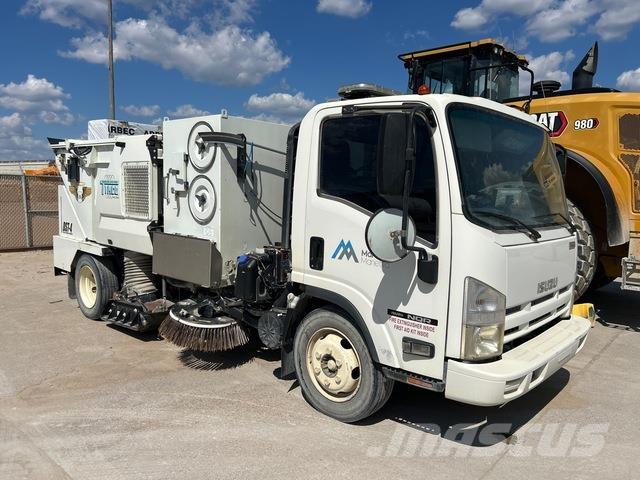 Isuzu NQR 청소 트럭