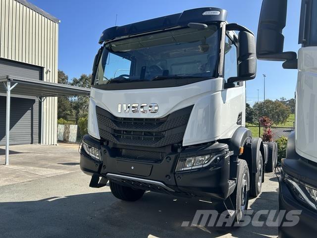 Iveco T Way 새시 운전실 트럭