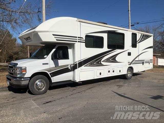 Jayco Envoy 모터홈 및 카라반