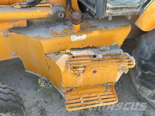 JCB 214 백호로더