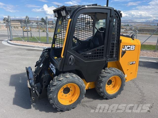 JCB 215  스키드로더