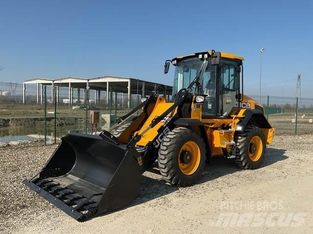 JCB 411 S5 HT  휠로우더