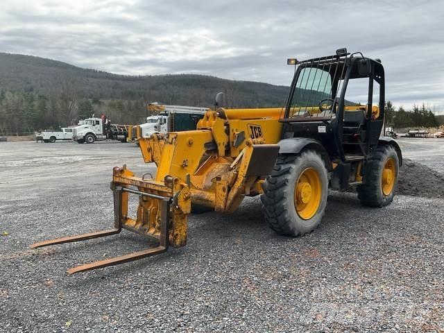 JCB 532 텔러 핸들러