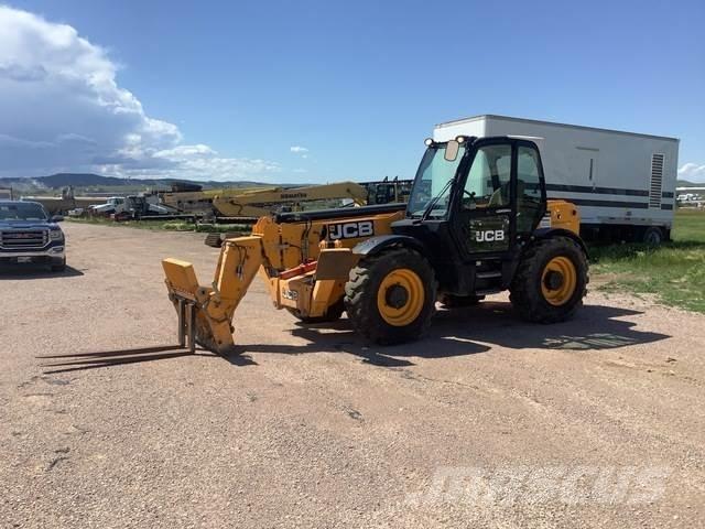 JCB 535-140 텔러 핸들러