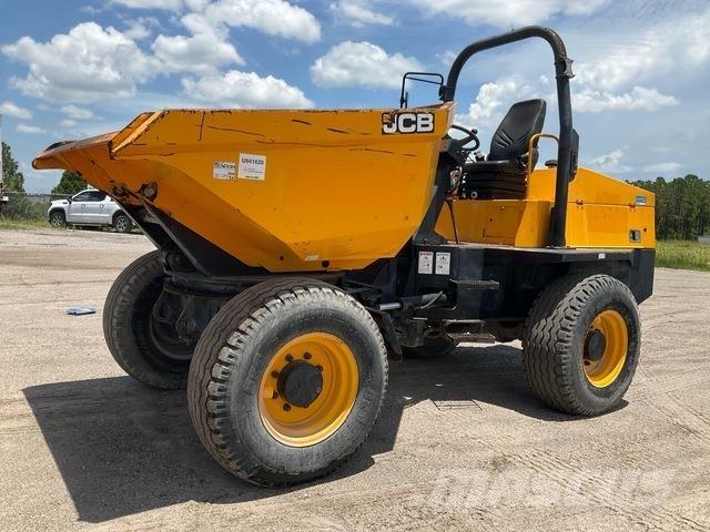 JCB 6TST 건설현장 덤프트럭
