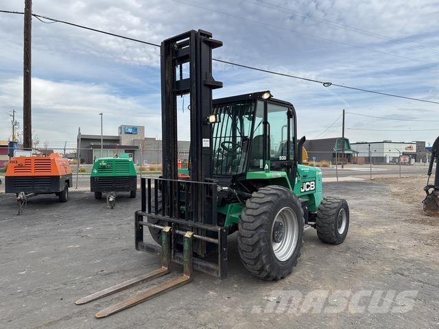 JCB 930 험지용 트럭