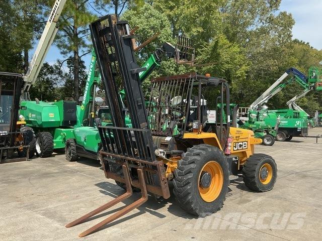 JCB 930 험지용 트럭