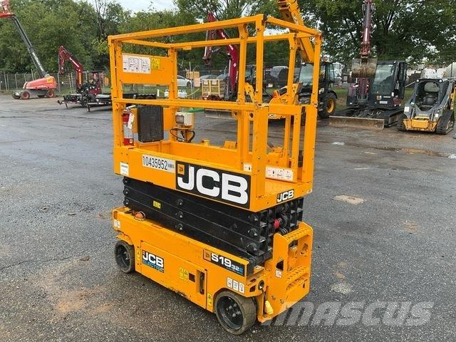 JCB S1932E 가위형 리프트