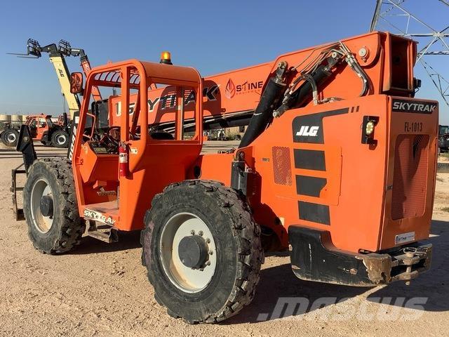 JLG 10042 텔러 핸들러