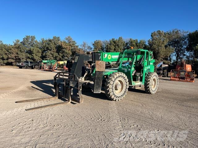 JLG 10042 텔러 핸들러