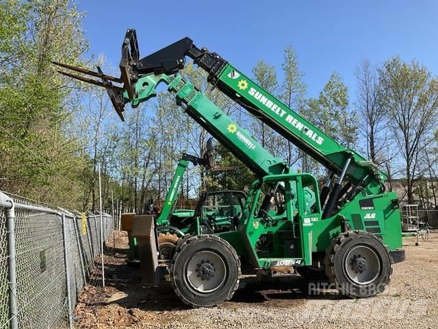JLG 10054 텔러 핸들러