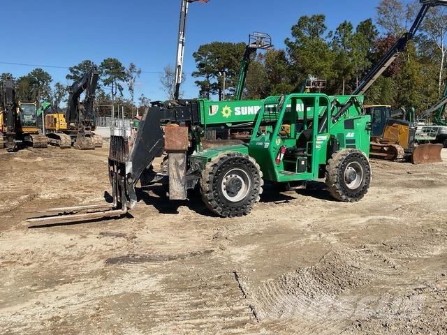 JLG 10054 텔러 핸들러