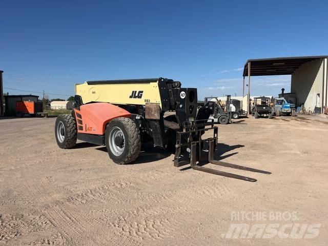JLG 1055 텔러 핸들러