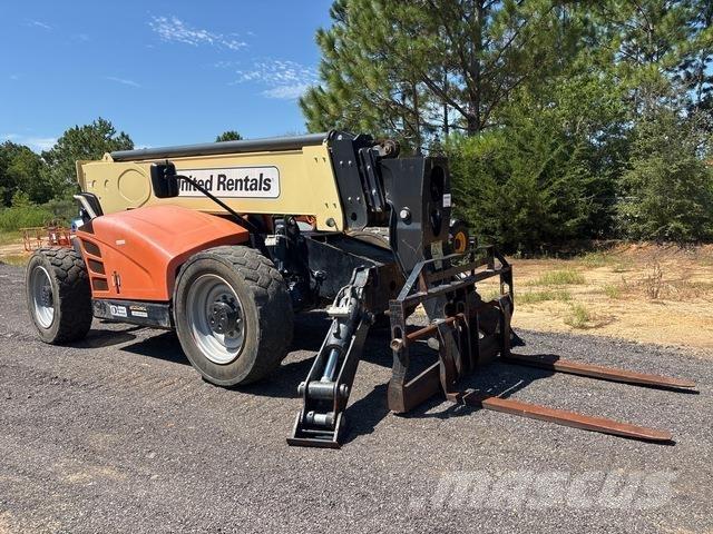 JLG 1055 텔러 핸들러