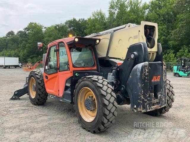 JLG 1255 텔러 핸들러
