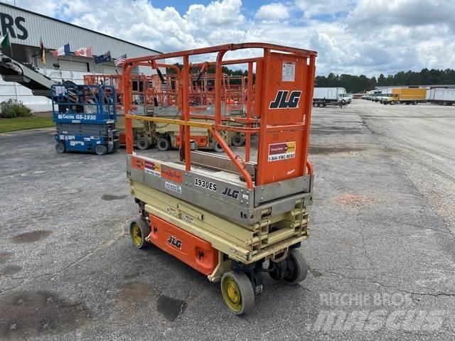 JLG 1930ES 가위형 리프트